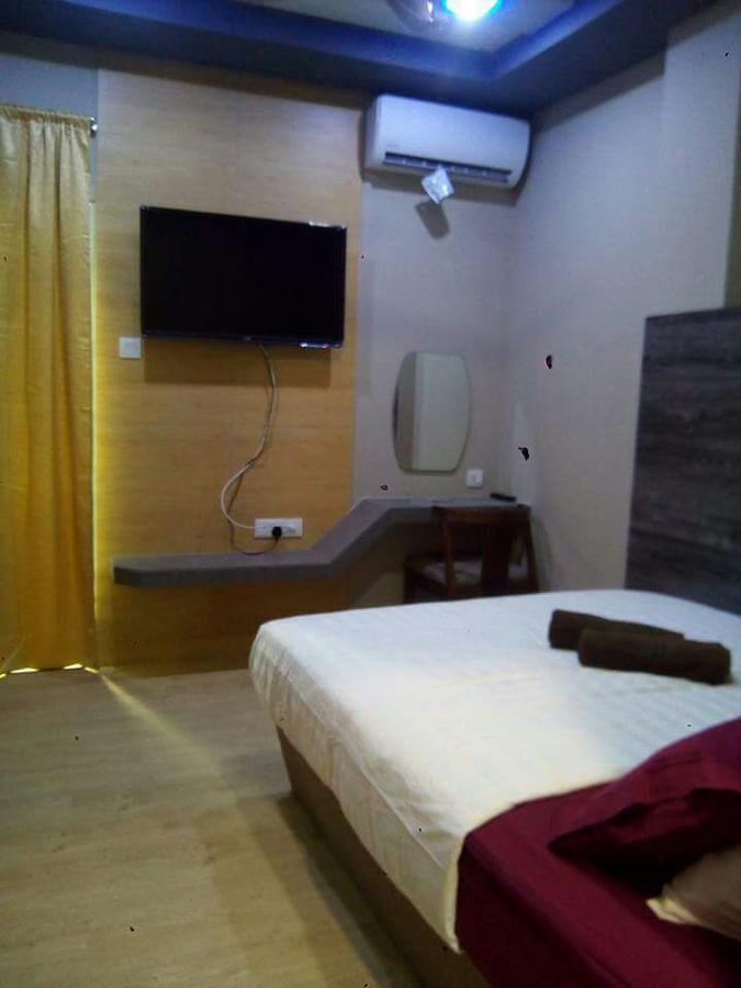 ชิง หยุน เรสต์เฮาส์ Hotel Kampong Serusup ภายนอก รูปภาพ